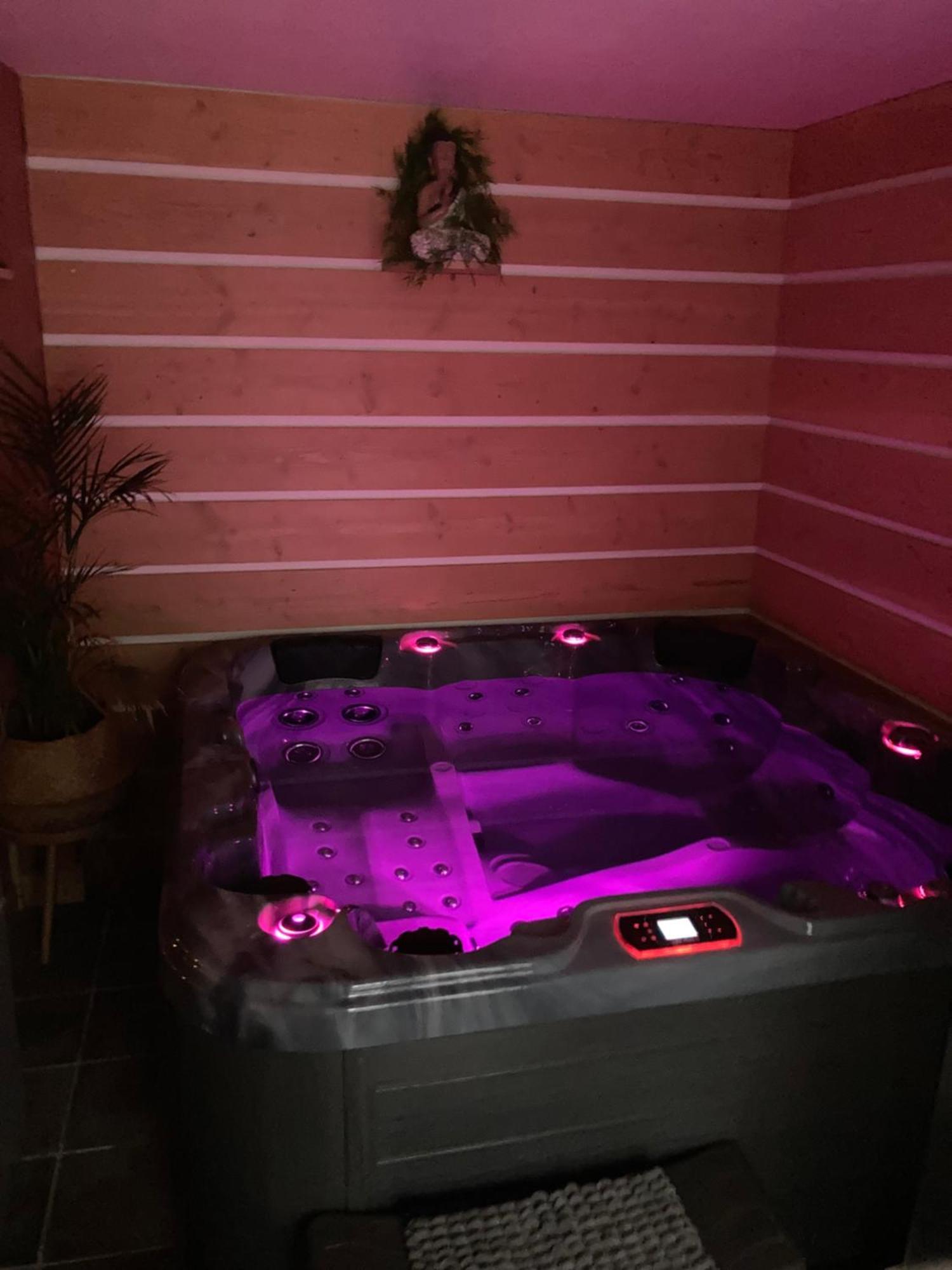 Le Chai De La Rose Spa Et Seances Bien Etre Дуе-ла-Фонтен Екстер'єр фото
